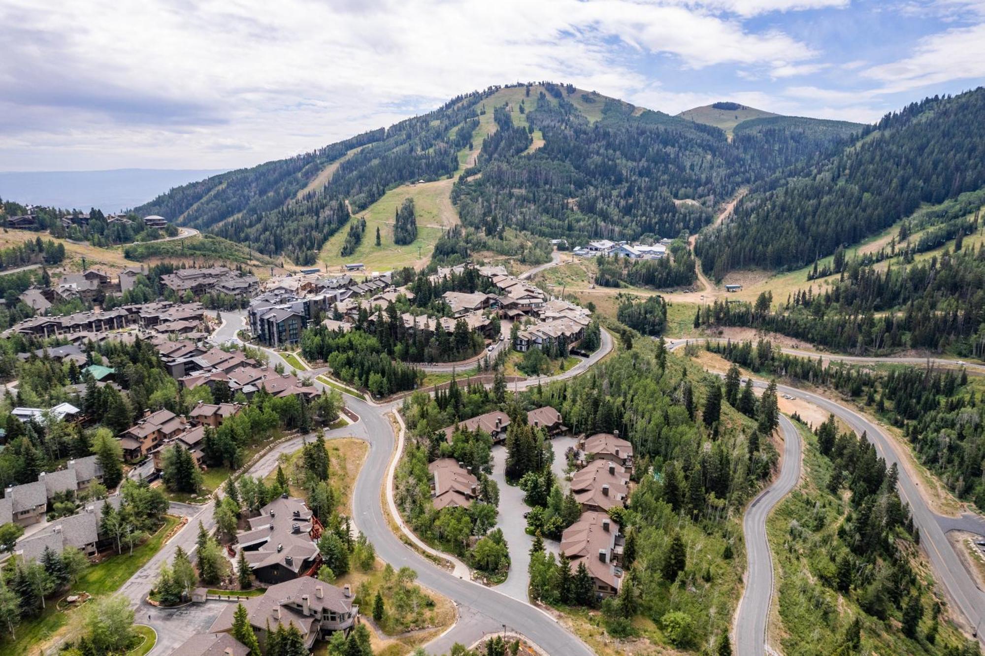 Deer Valley Little Belle Ultimate Ski Getaway, Sleeps 14, Luxury Design, Private Hot Tub, Park City Exterior photo